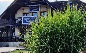 Tajemniczy Ogród Szczytna - Restauracja i noclegi